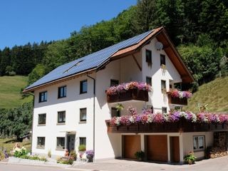 Privatvermieter Bad Peterstal G&auml;stehaus Gerda tableau 1